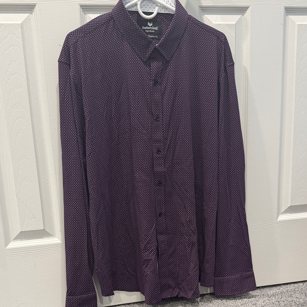 Buttercloth Men's Purple Dot-Pattern Dress Shirt